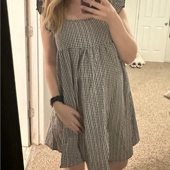 Maternity Plaid Ruffle Sleeve Dress - Picture 5 of 6